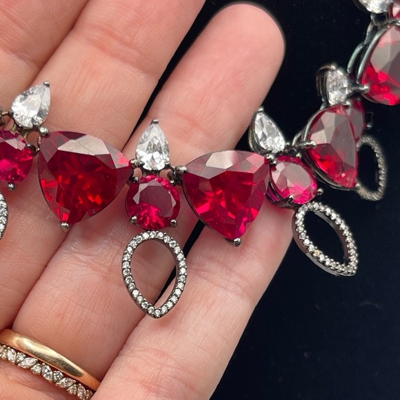 NWOT nOir Red Stone and Black Formal Statement  Necklace - Picture 2 of 7